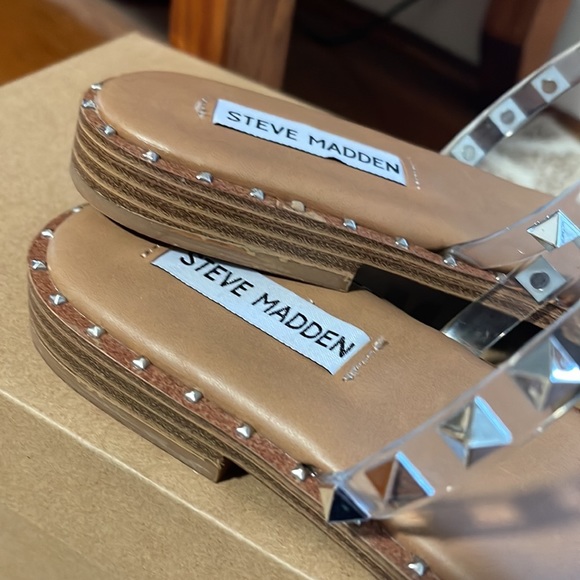 MAKE AN OFFER! STEVE MADDEN SIZE 8 SANDAL - Picture 8 of 8